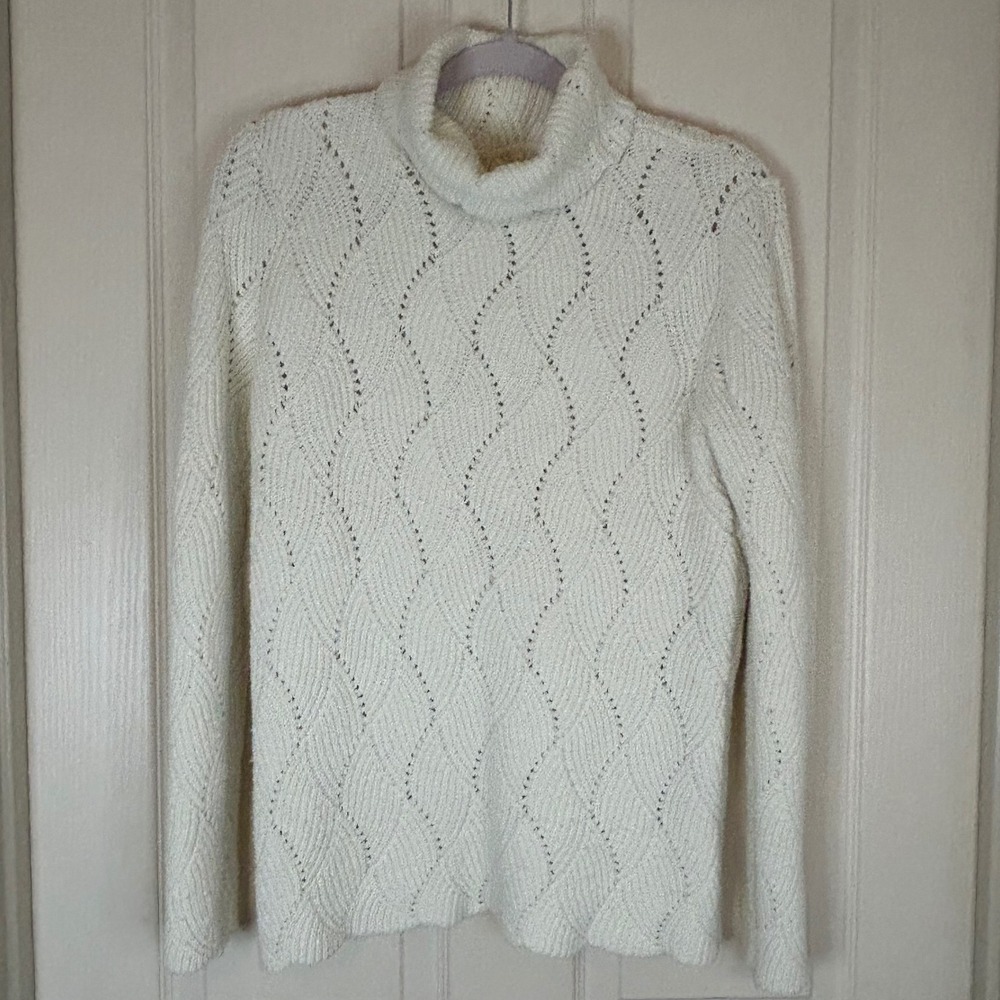 Sundance Cream Textured Knit Turtleneck Sweater Women's Size L FIsherman Coastal